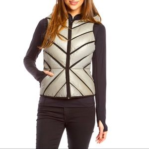 Blanc Noir New Gray/Black Hooded Vest M